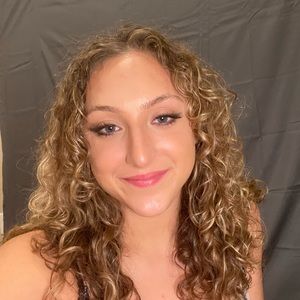 Meet your Posher, Marisa